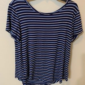 blue stripe shirt